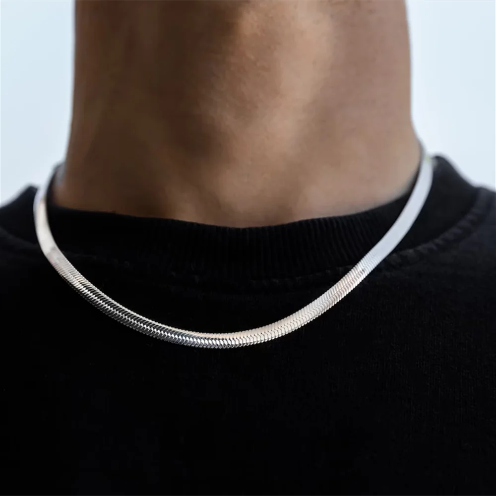 Snake chain necklace